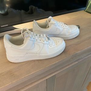 Women’s Nike Air Force 1